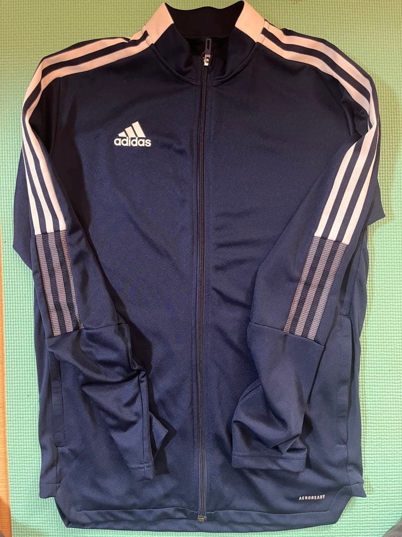 アディダス 練習着トレーニングウエア ジャージ シャツ サッカー 【値下げ】