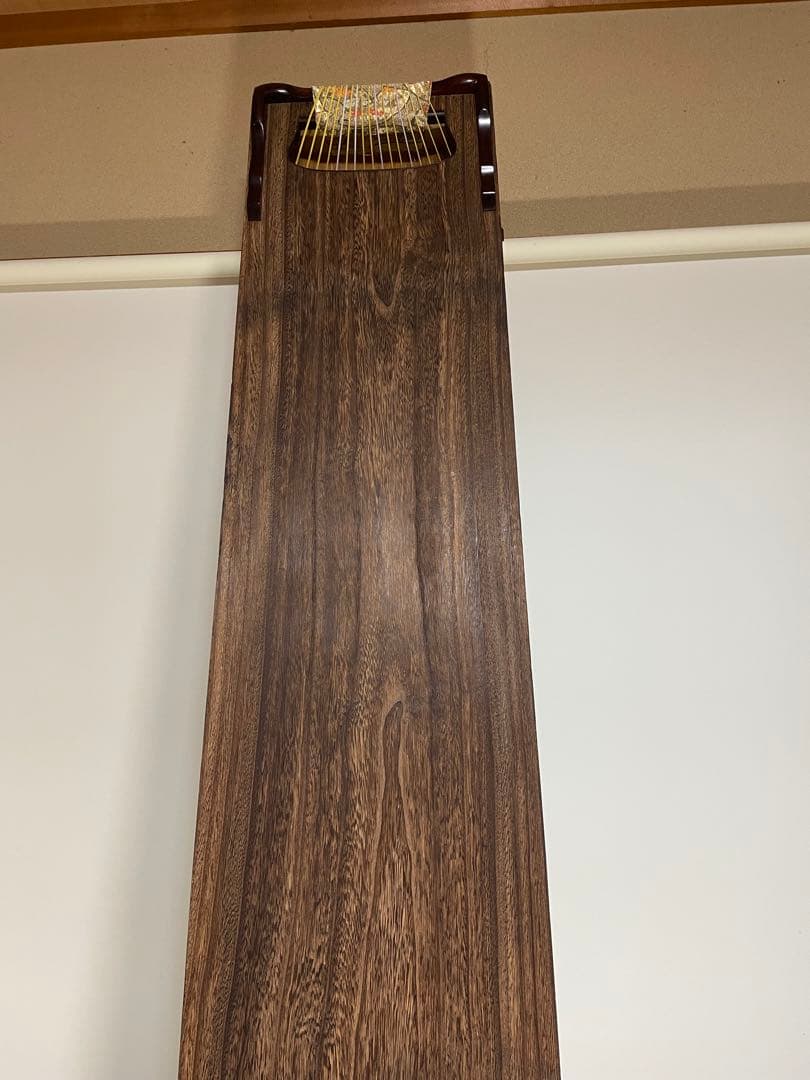 十七絃筝 紅木巻き、専用ケース付き，十七弦柱（大），十七絃猫足，ハンドル