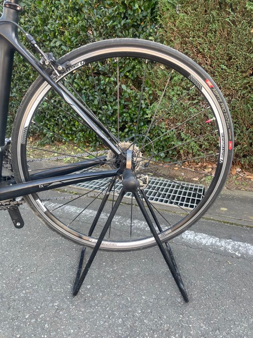 クロスバイク TREK 7.7FX カーボン