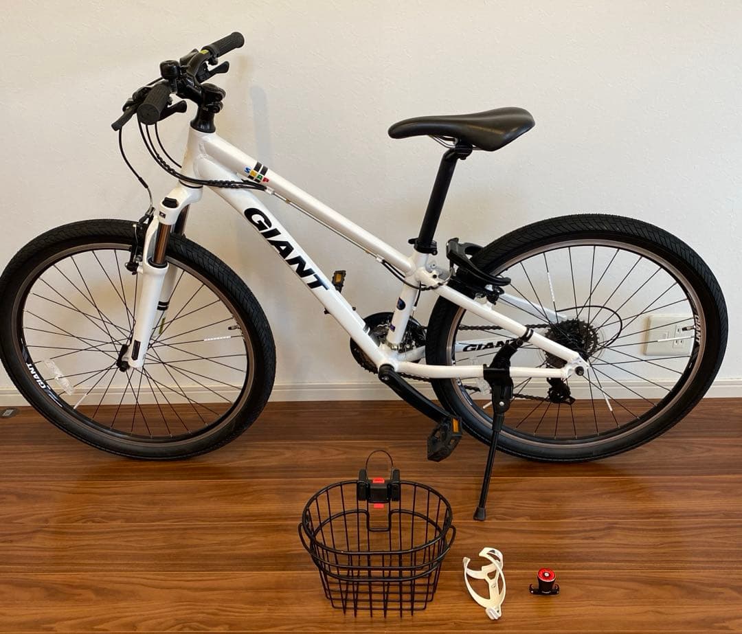 ビス様専用 ジャイアント白MTB GIANT SNAP XXSサイズ26インチ - メルカリ