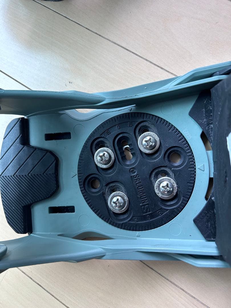 SALOMON リズム　rhythm M 22-23