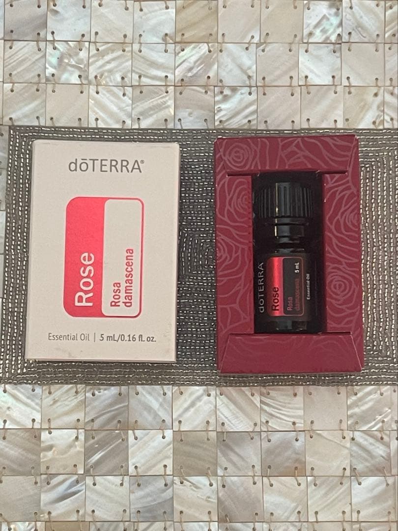 【新品未開封】ドテラ　doTERRA Rose ローズ　エッセンシャルオイル