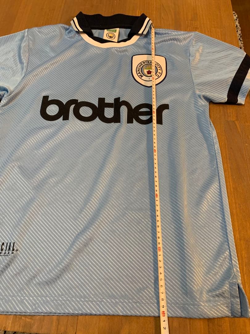 マンチェスター・シティ レトロシャツ M oasis着用 - メルカリ