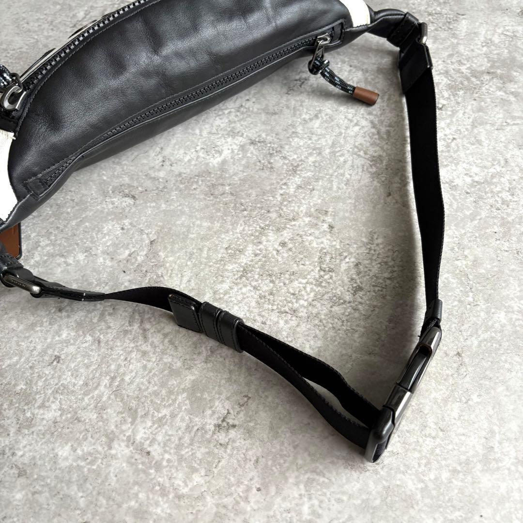 【あき様】COACH シグネチャー ディズニー ミッキー コラボ ボディバッグ