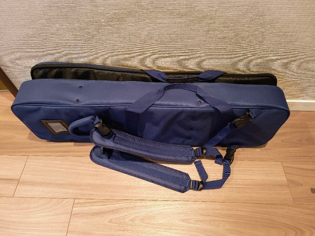 （ほぼ未使用）沖縄 三線 　爪・ケース付き　中古