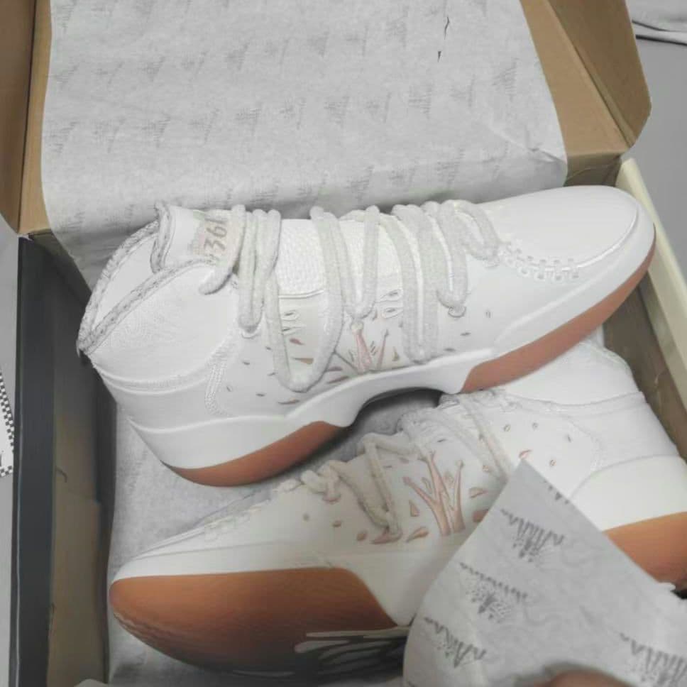 361° Joker 2 \"MIRO\" High ニコラヨキッチ バッシュ