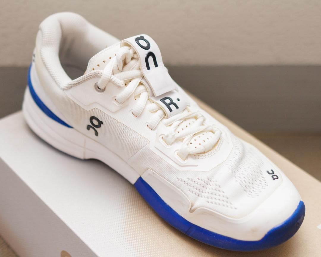 【26.5cm】オン On THE ROGER Pro ブルー ハードコート向き