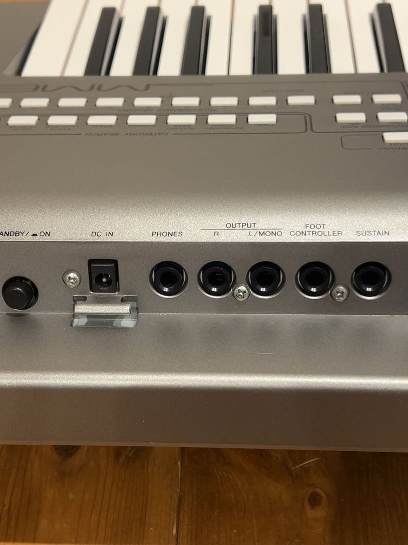 YAMAHA MM6 シンセサイザー 61鍵盤 中古