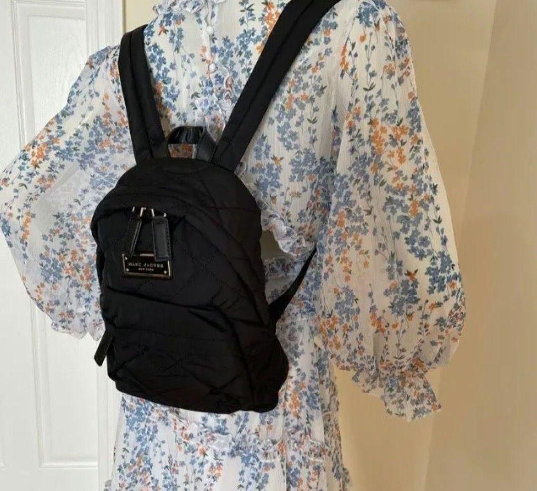 【 MARC JACOBS 】 キルティングナイロンリュック