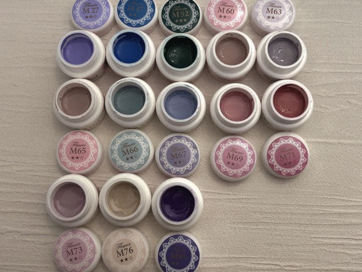 フルーリアジェル 13色まとめ売り - メルカリ