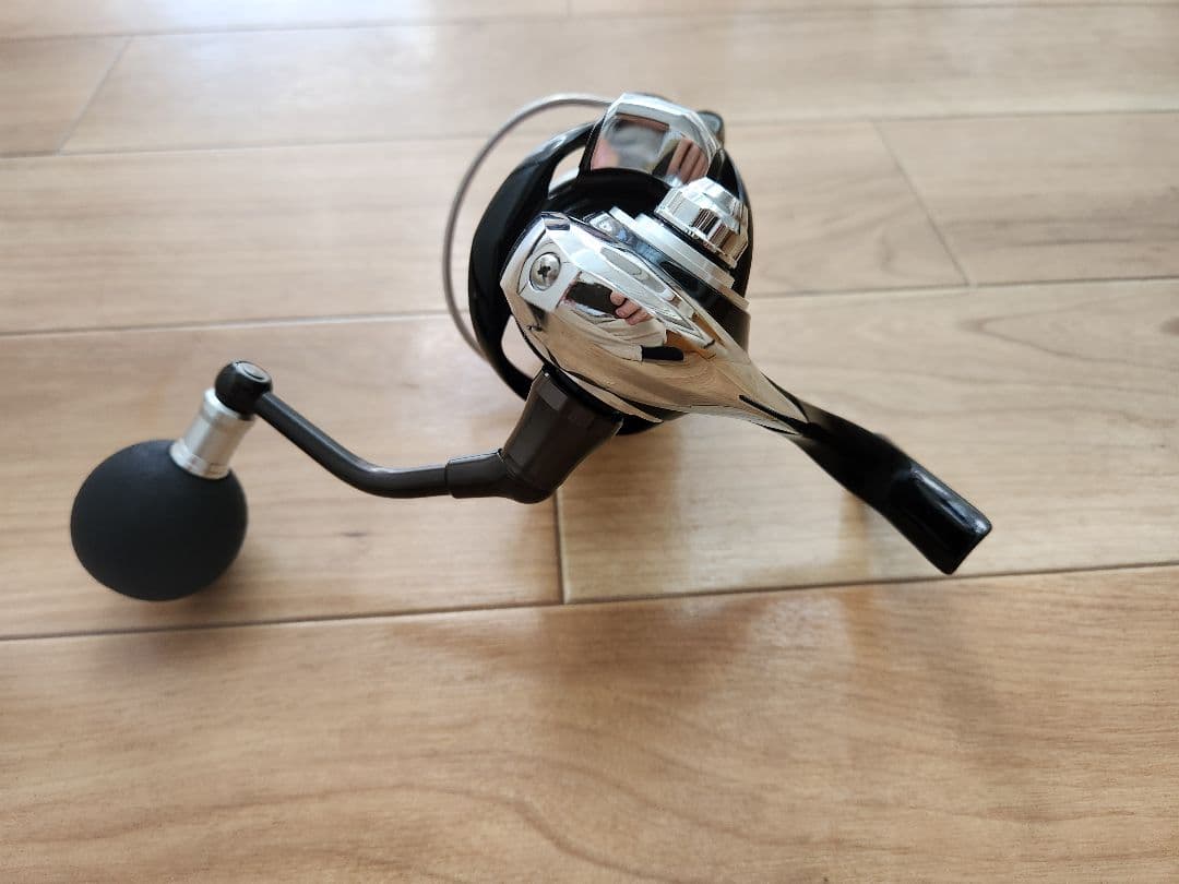 【ほぼ新品】ダイワ LEXA レグザ LT 6000D-H