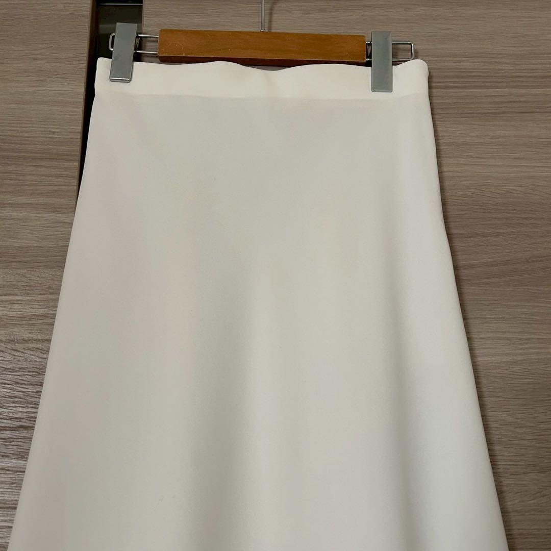 専用 美品 ノーリーズ ソフィー ウォッシャブルマットサテンナロースカート 36