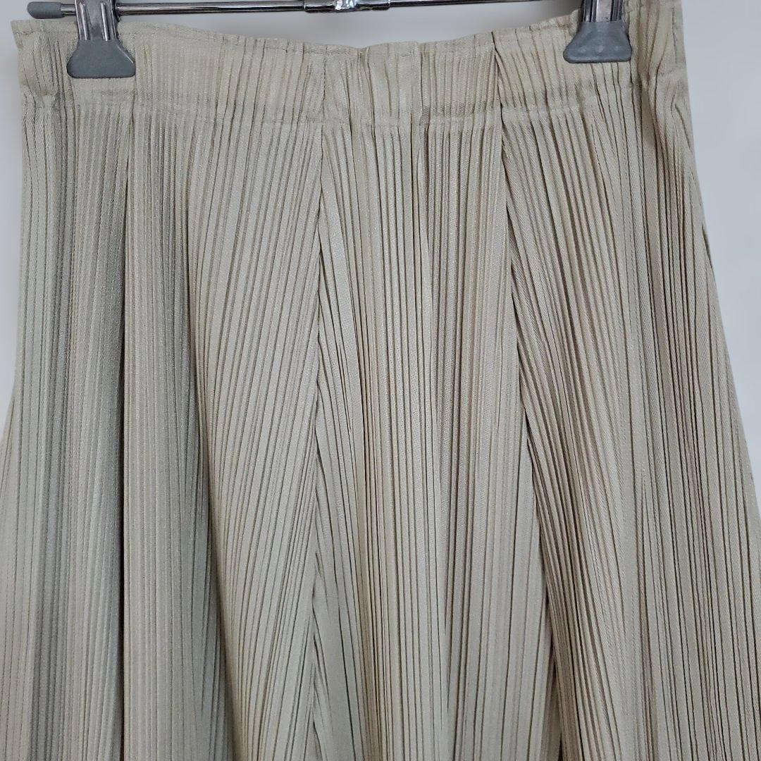 プリーツプリーズ　スカート ベージュ