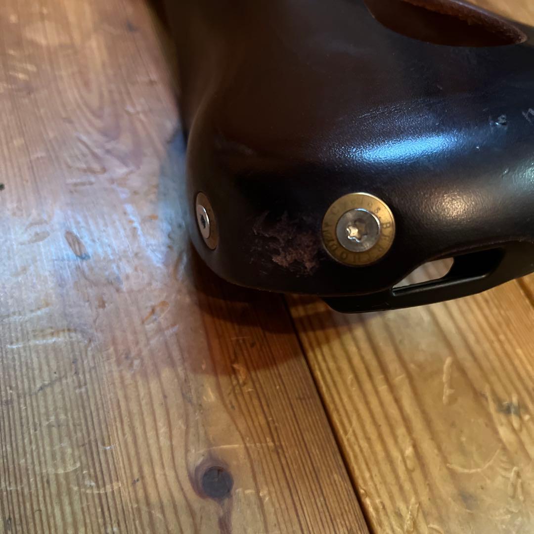 BERTHOUD ベルソーサイクルズ　ジルベルソー　サドル