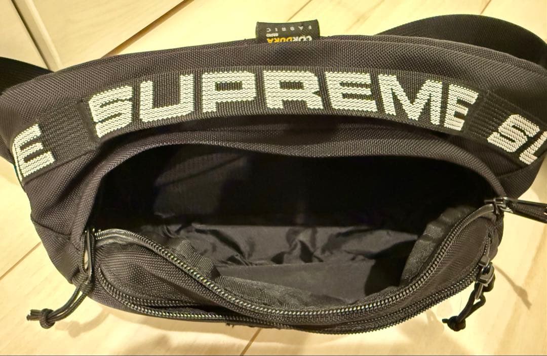 バッグ Supreme 18SS Waist Bag \"Black\"