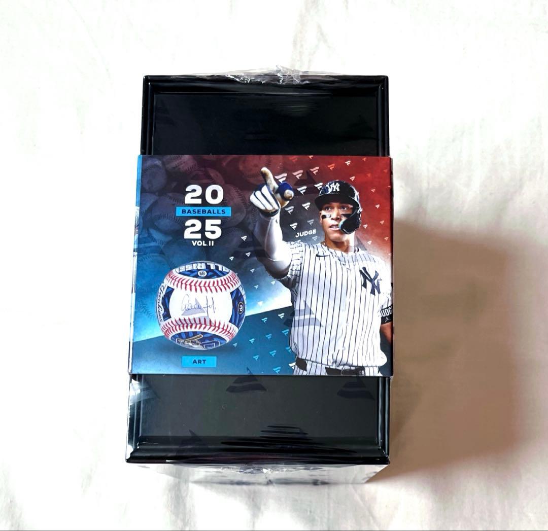 記念グッズ 2025 Under Wraps MLB Baseball Vol. II