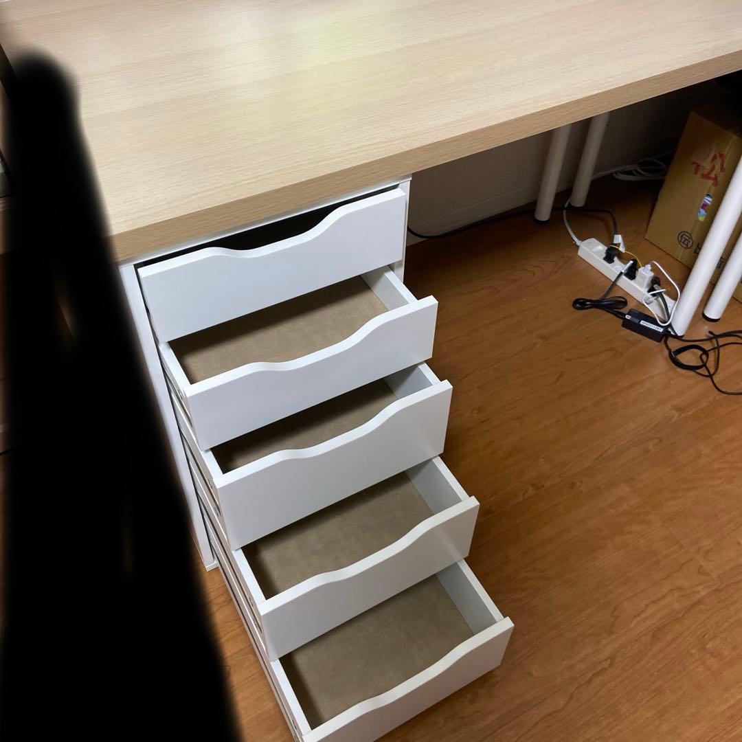 （値下げしました）IKEA LAGKAPTEN ラグカプテン / ALEX