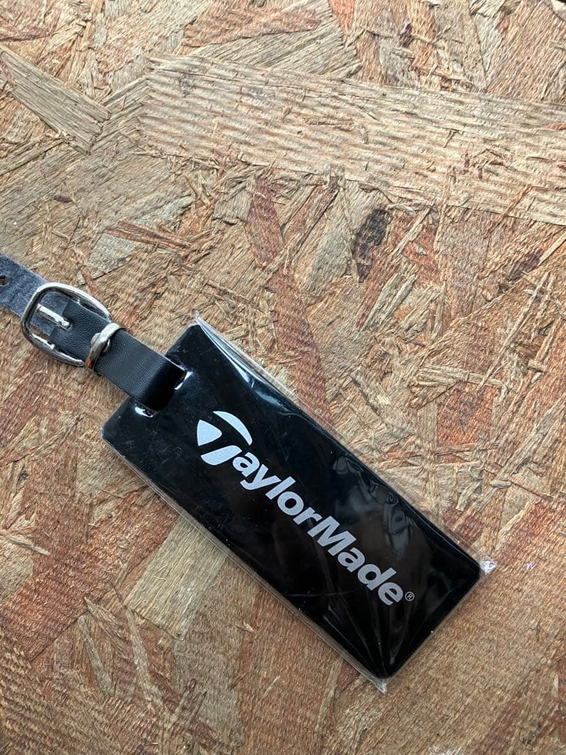 TaylorMade キャディバッグ ホワイト/ブラック Audiロゴ付き
