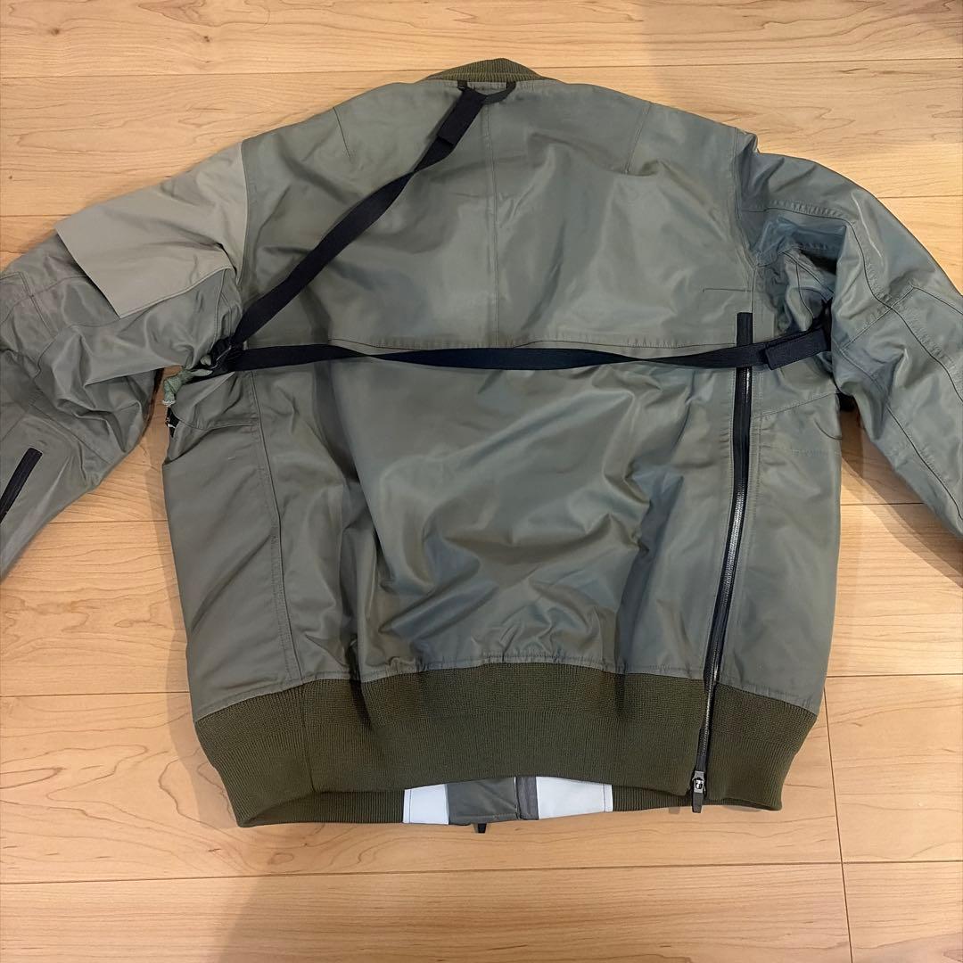 ロドニー　Sacai Acronym Bomber Jacket