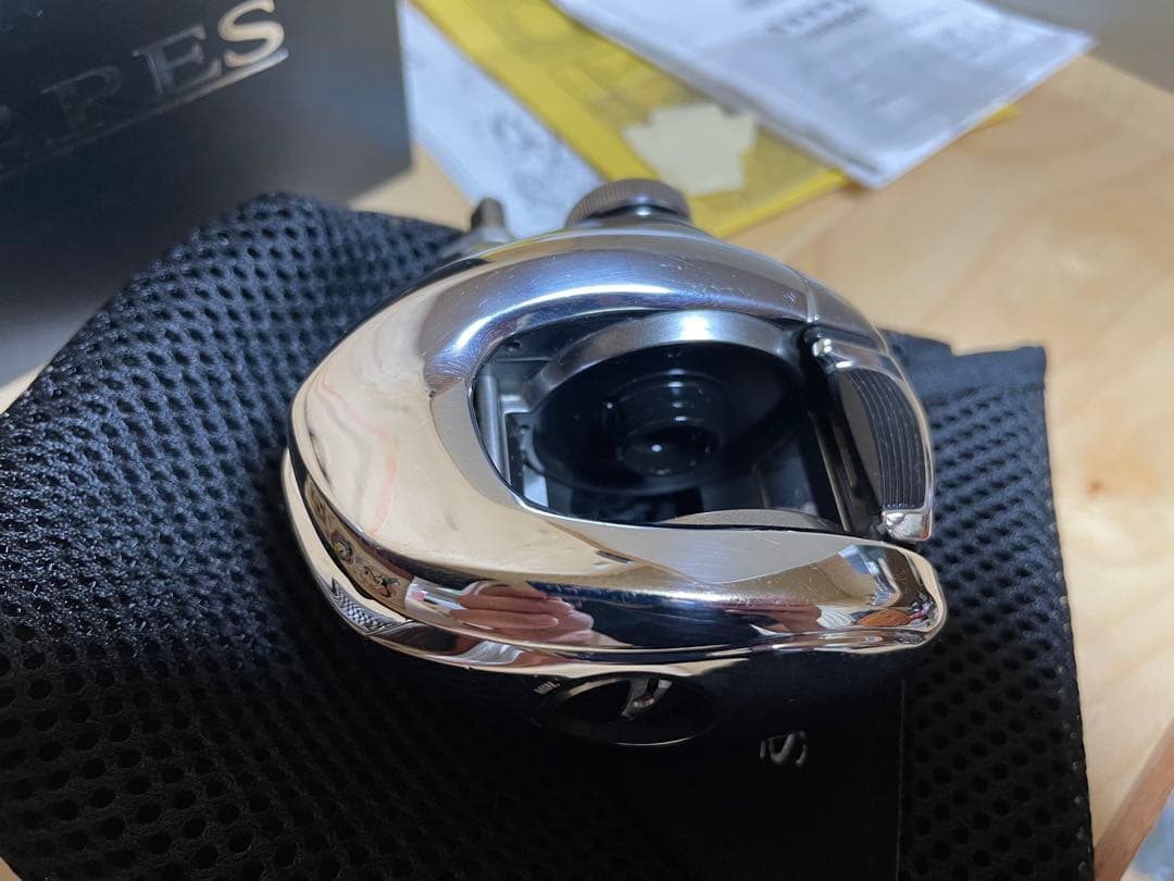 シマノ 19アンタレス HG 右ハンドル　ボディのみ　RIGHT 機関良好