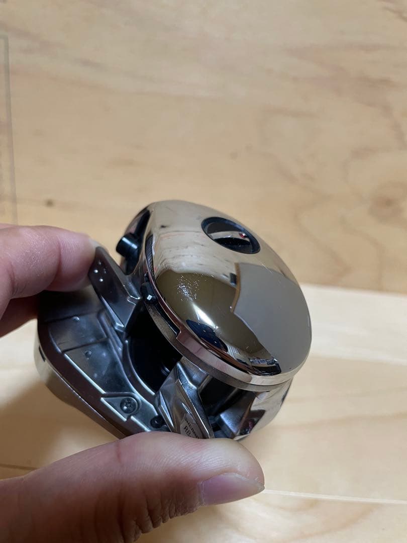 シマノ 19アンタレス HG 右ハンドル　ボディのみ　RIGHT 機関良好