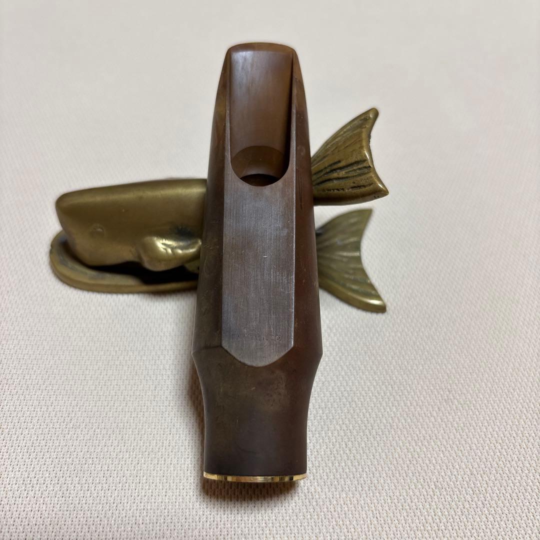 ブランチャーのテナー・サックス用マウスピースとキャップ