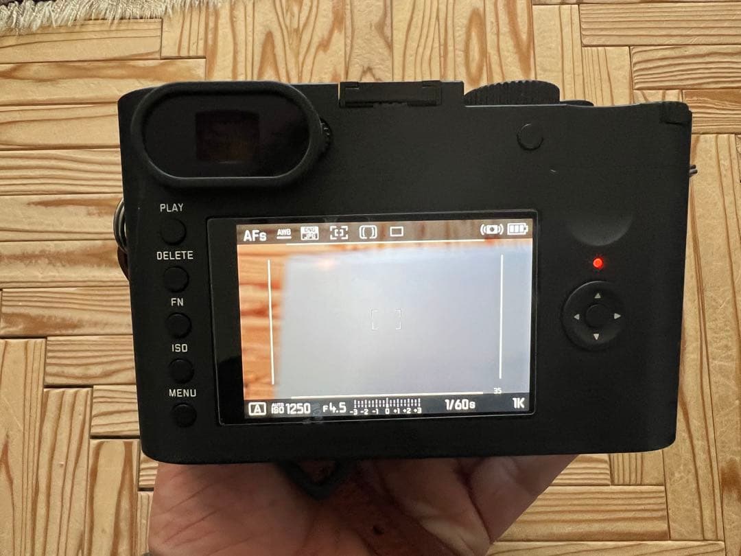 【美品】ライカ！leica Q-P