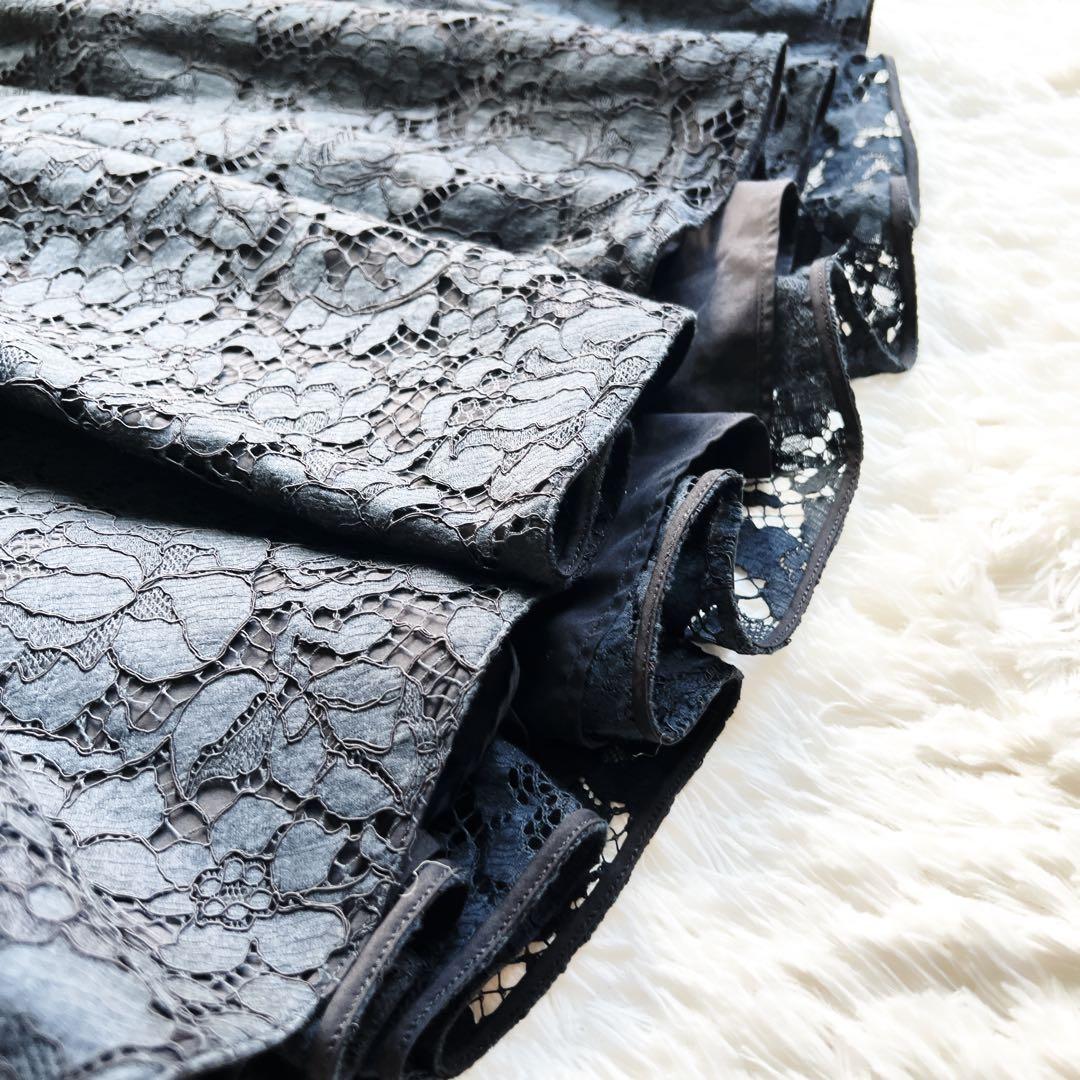 美品 PRADAプラダ レース 刺繍 ワンピース　エンブロイダリードレス　フレア