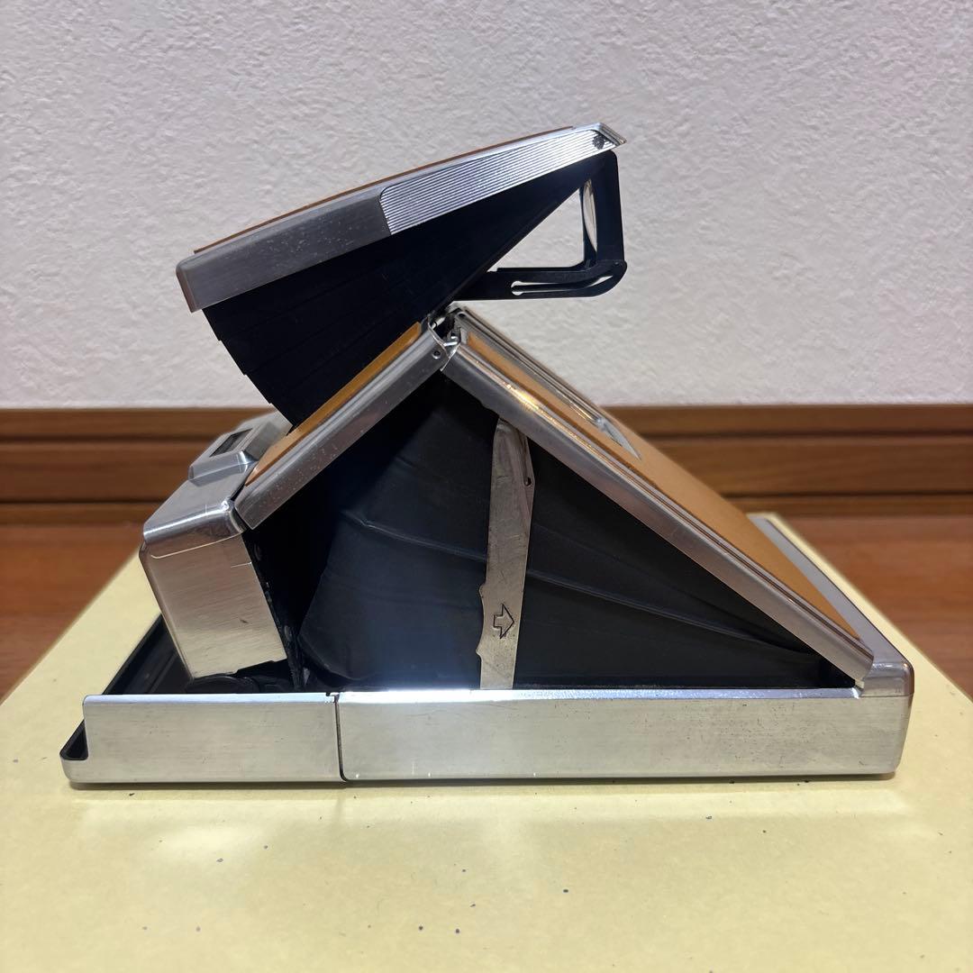 Polaroid SX-70 　フィルム2パック付き