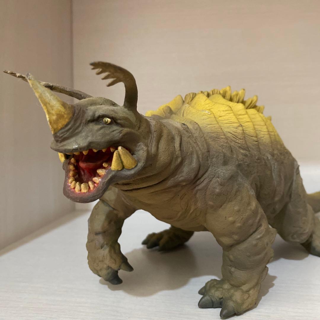 海洋堂 ネロンガ ガレージキット - メルカリ