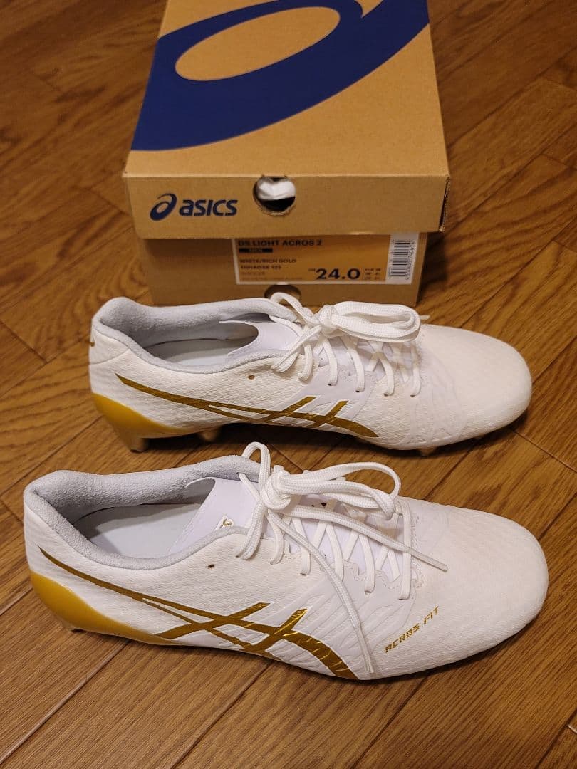 シューズ ASICS DS LIGHT ACROS 2 WHITE/GOLD 24.0cm