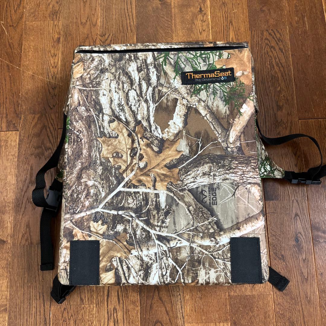 ThermaSeat USA製 RealTree リアルツリー 折り畳み