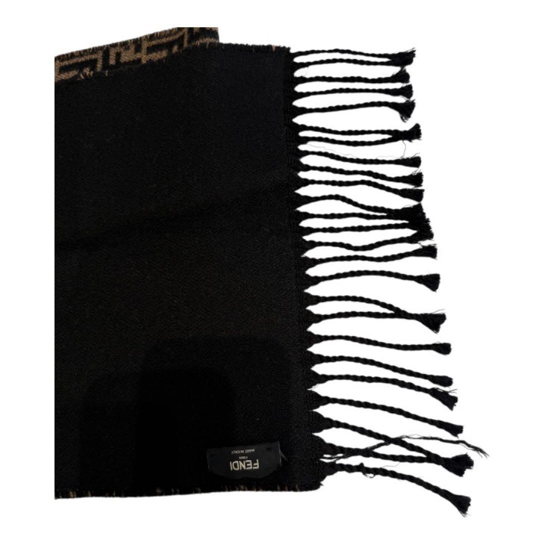 ☆JiJi☆様専用 フェンディ マフラー ズッカ柄 イタリア製 保存袋付き