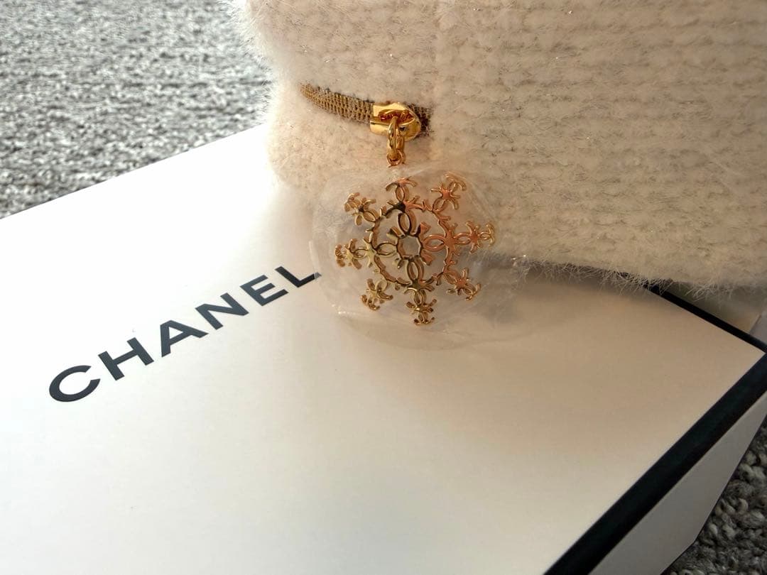 新品未使用 シャネル CHANEL 2024 クリスマスコフレ ノベルティポーチ