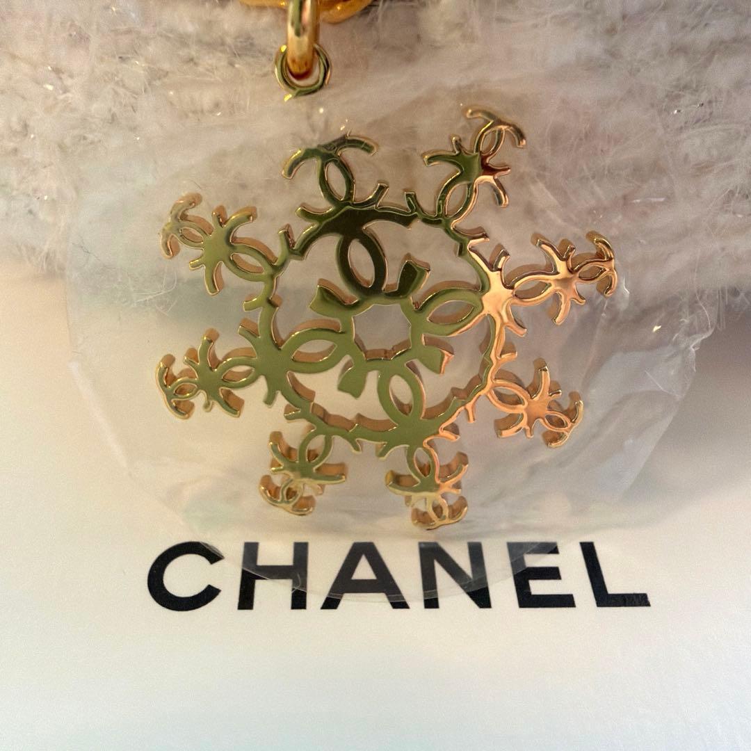 新品未使用 シャネル CHANEL 2024 クリスマスコフレ ノベルティポーチ