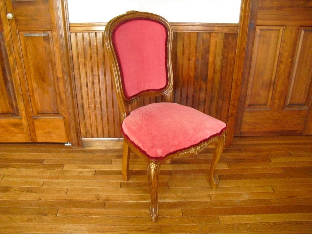 イタリア製 ロココ様式 猫脚チェア②金彩 花の木彫 イタリア製 ロココ