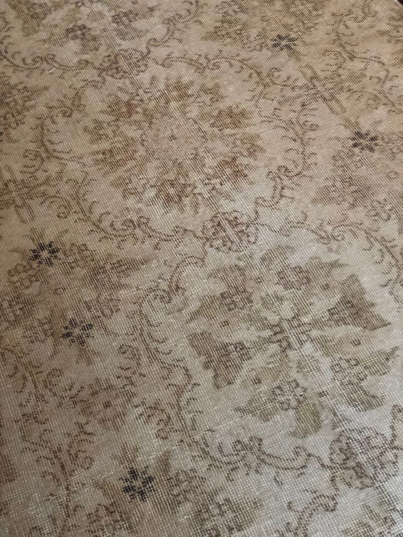 ヴィンテージラグ　ウォッシュ　ベージュオーバーダイ　フローラル　トルコ