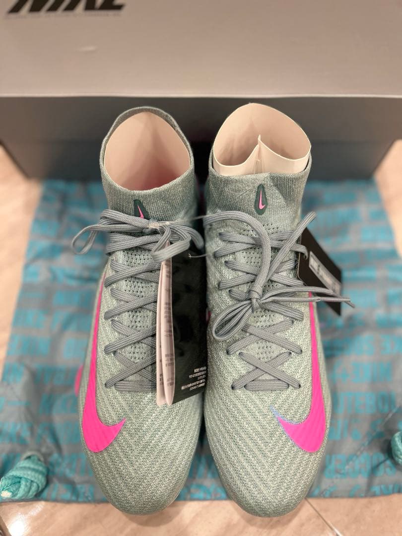 ナイキズームスーパーフライ10エリートFG 25.5cm