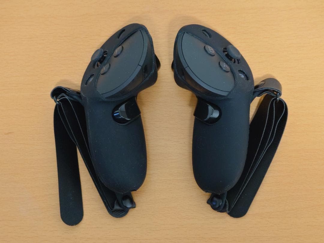 美品  Quest Pro 256GB VRヘッドセット