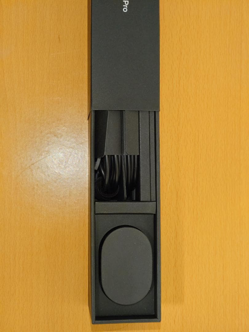 美品  Quest Pro 256GB VRヘッドセット