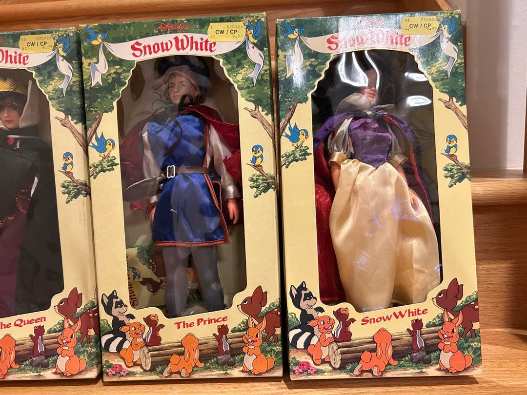 ディズニー フィギュア 白雪姫 7人の小人 王子様 継母 魔女 新品 ドール
