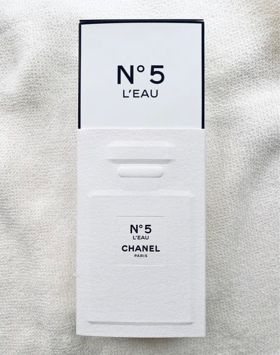 シャネル N°5 ロー オードゥ トワレット (ヴァポリザター)100ml