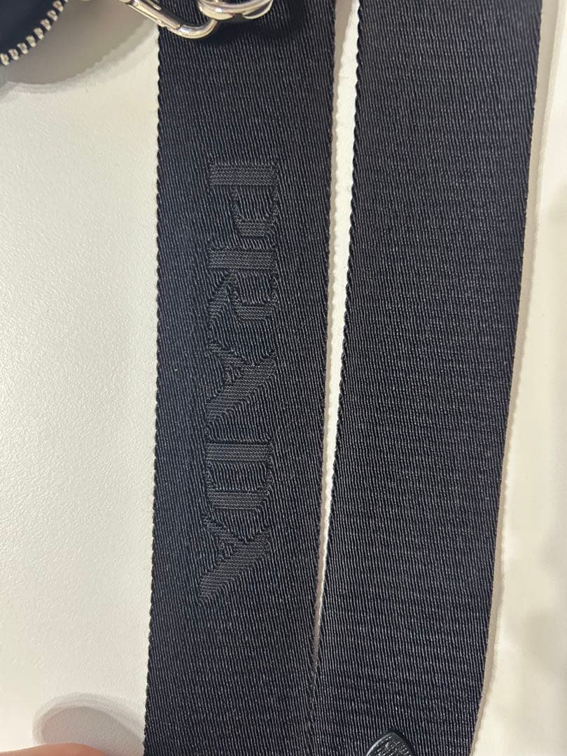 ゆみ　PRADA Re-Edition 2005 Re-Nylon バッグ