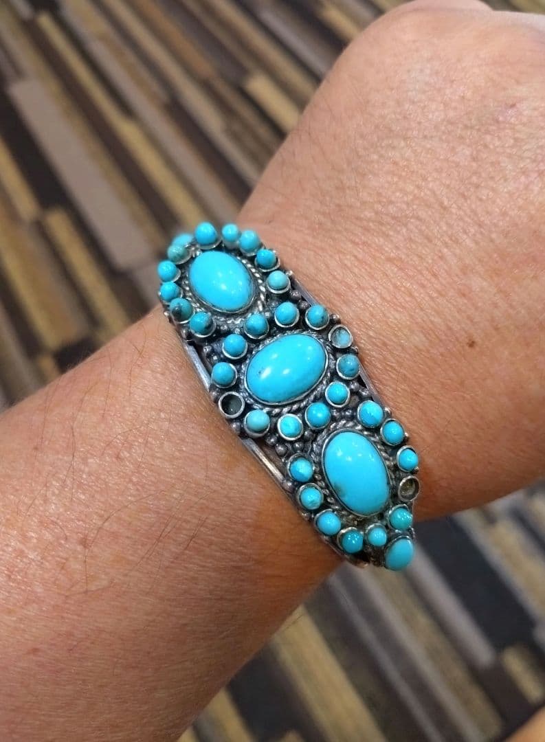 インディアンジュエリー、ターコイズバングル、ビンテージ作品