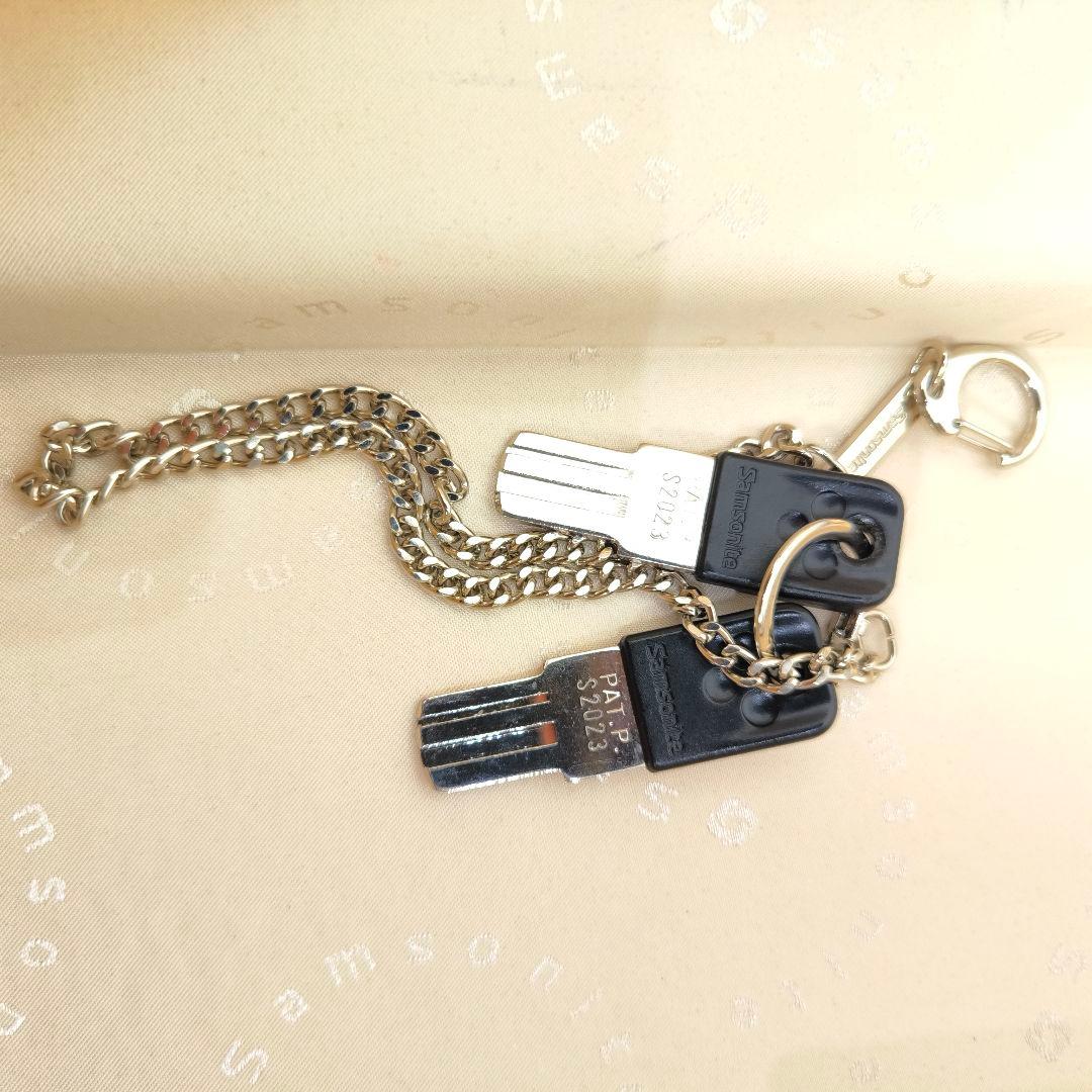 Sale✨サムソナイト　Samsonite 大型キャリーケース ハンガー2本付