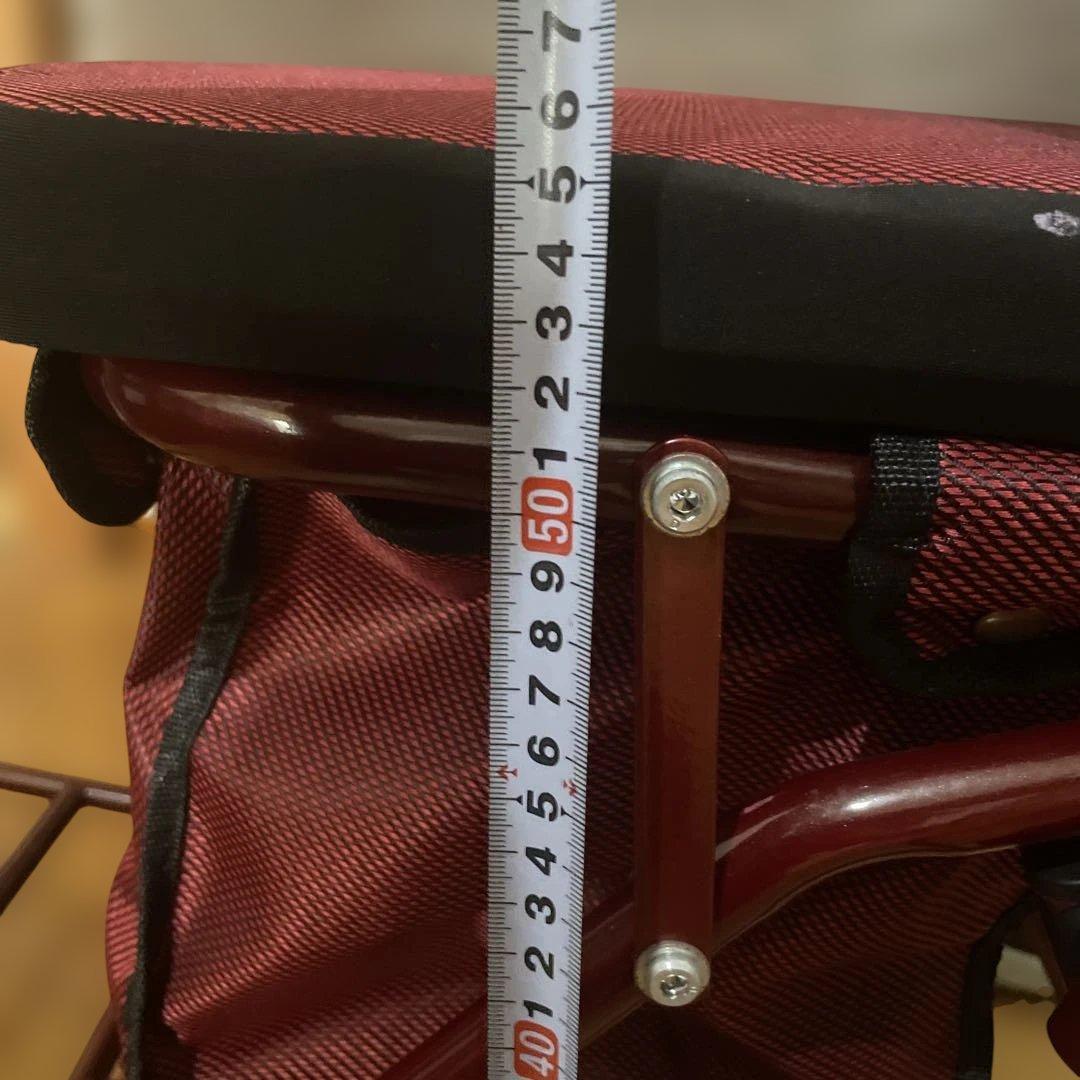 折りたたみ式介助用車椅子