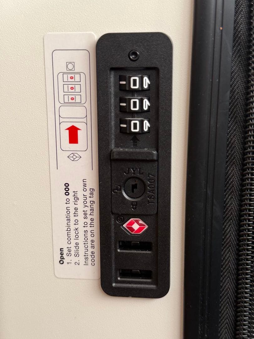 タグ付き新品 スヌーピー キャリーケース 布バッグ付