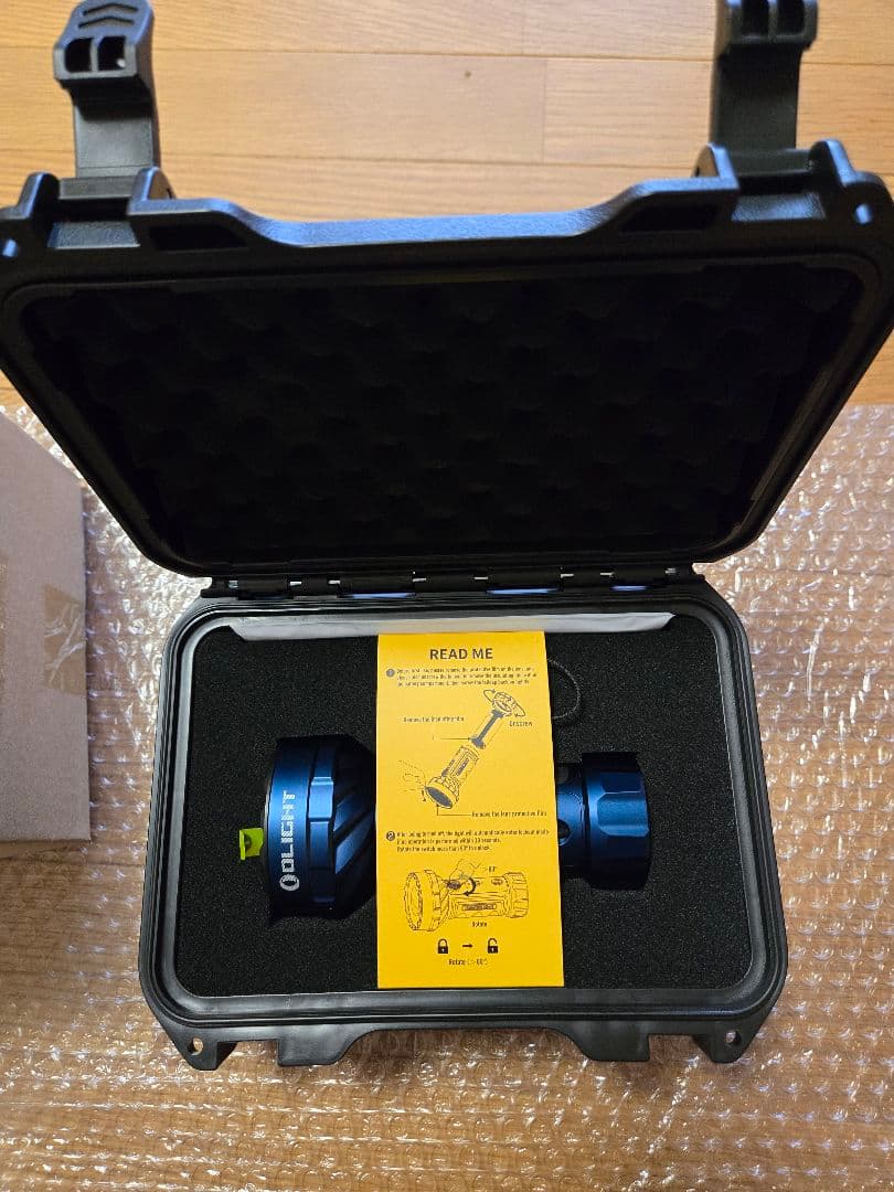 OLIGHT MarauderMini 2 10000LMスペアバッテリーセット オン