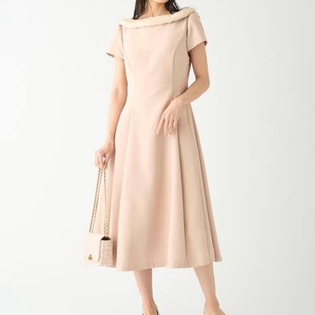週末値下げ セルフォード ピンクベージュ 半袖 ひざ丈ワンピース ファー襟 38