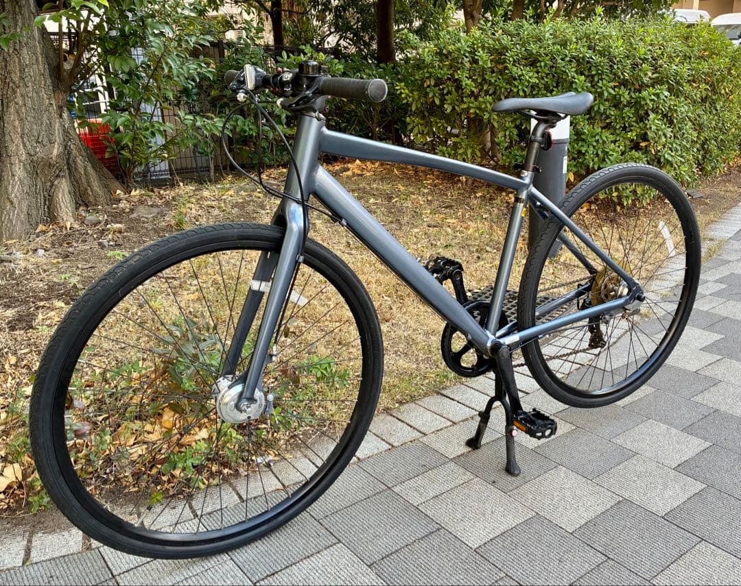 URBAN BIKE. クロスバイク 700×35C 7S前後内装ブレーキ東京